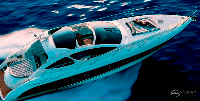 luxury yacht cancun